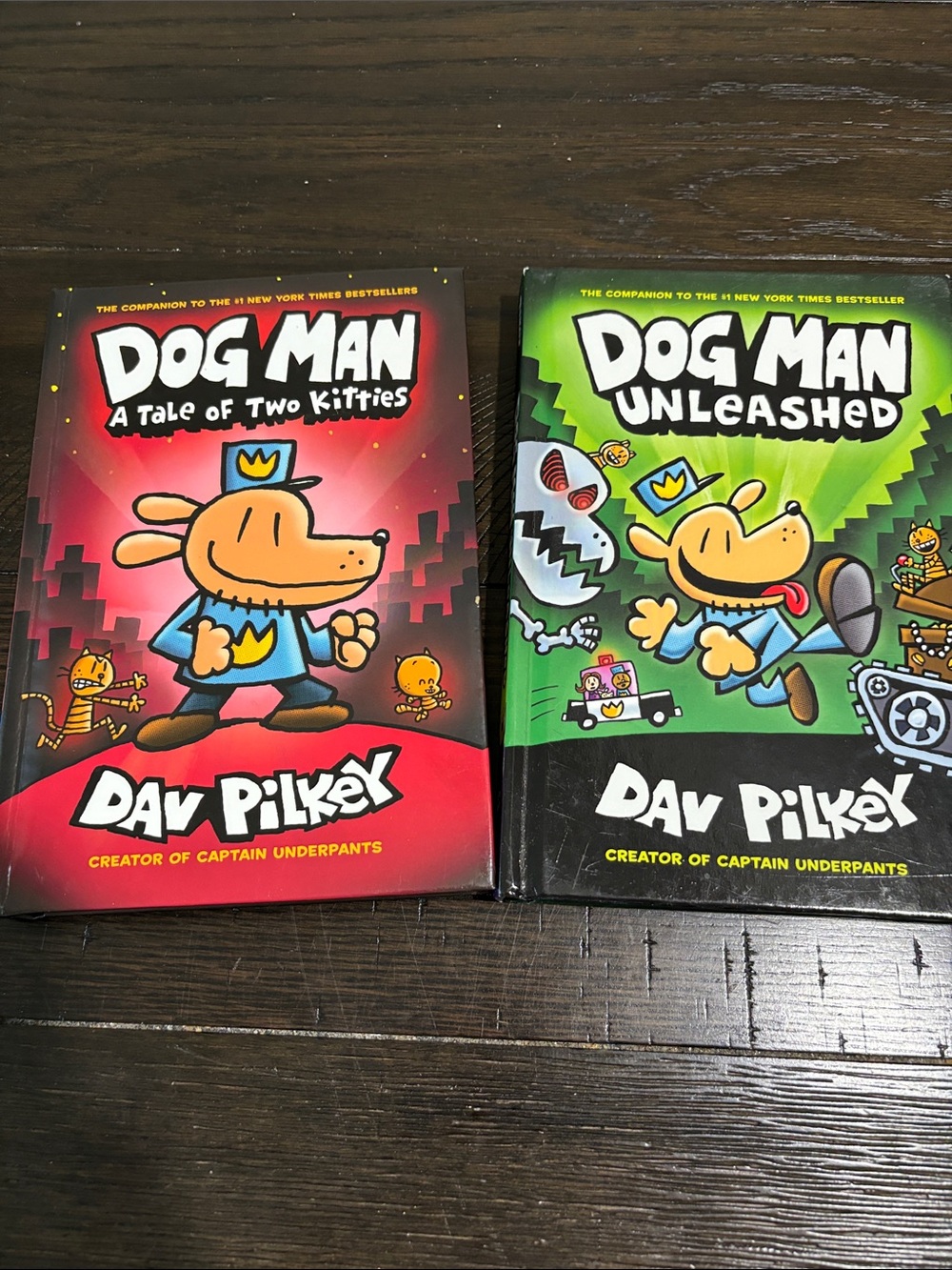 Dog Man Book Bundle - Red & Green Covers